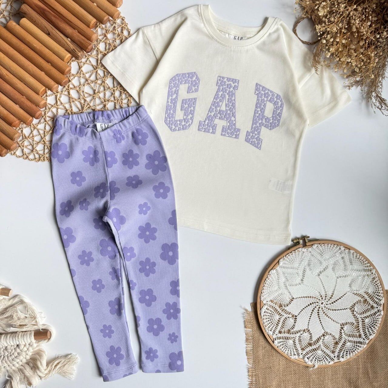 GAP Çiçek Desenli Takım