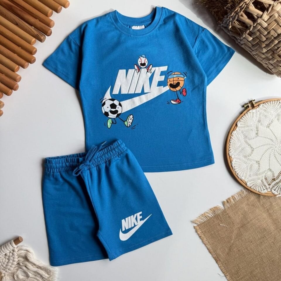 Nike Sporcu Takım