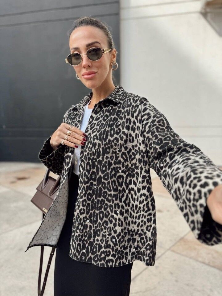 Leopar Taşlı Denim Ceket Gömlek
