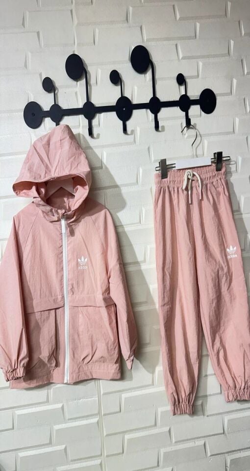 Paraşüt Kumaş Eşofman Takımı