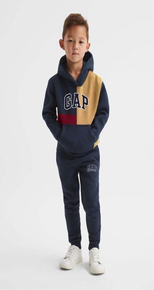 Üç Renkli Pamuklu Takım