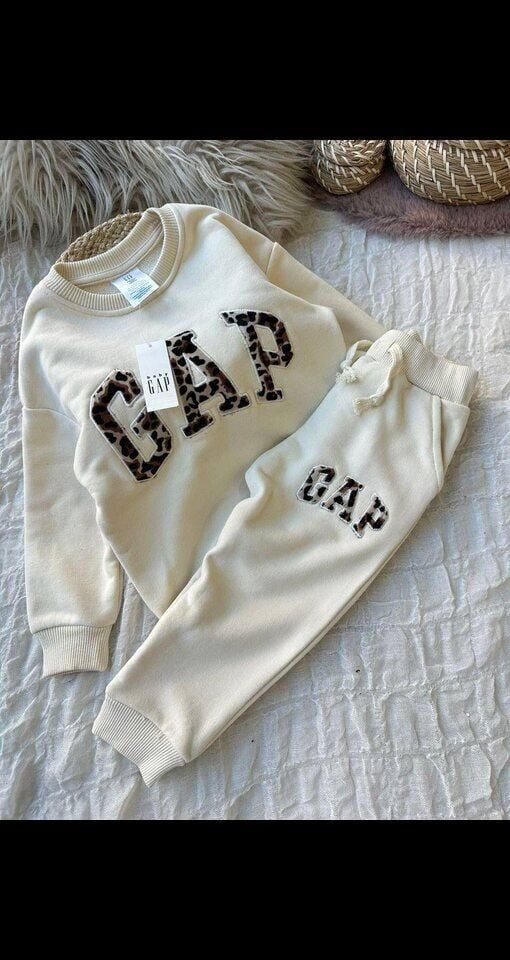 Leopar Yazılı Üç İplik Pamuklu Kumaş Takım