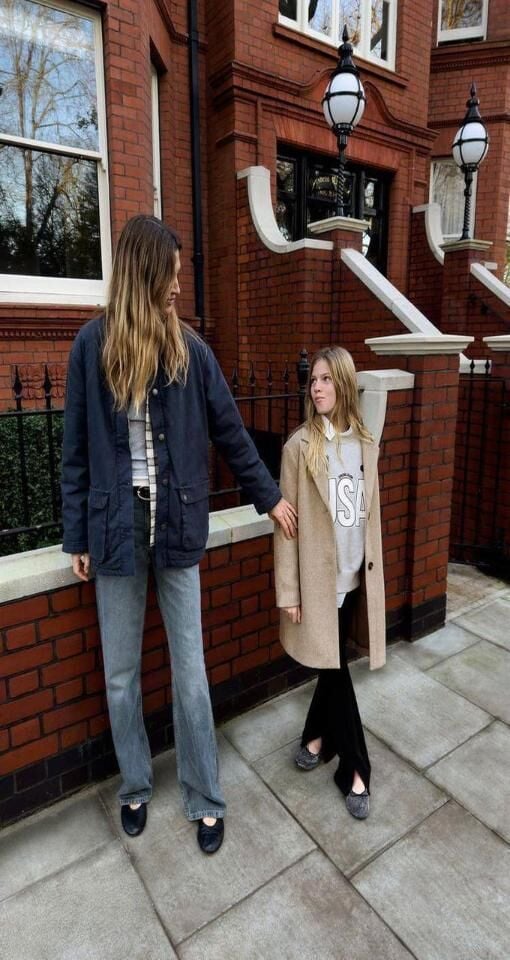 Önden Yırtmaçlı Tayt Modal Kumaş