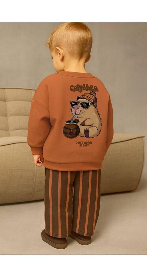 Capybara Üç İplik Takım