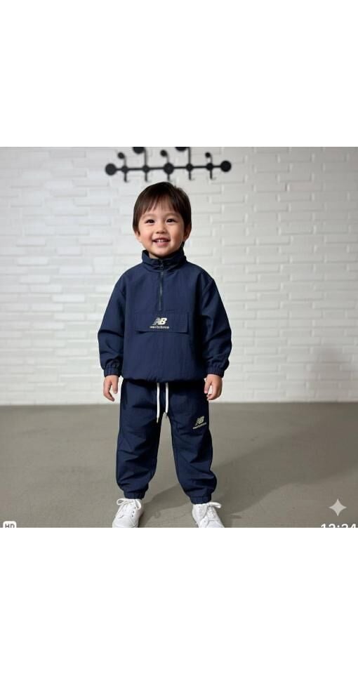 Paraşüt Kumaş Mevsimlik Eşofman Takımı